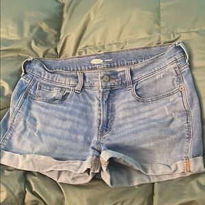 OLD NAVY BOYFRIEND SHORTS